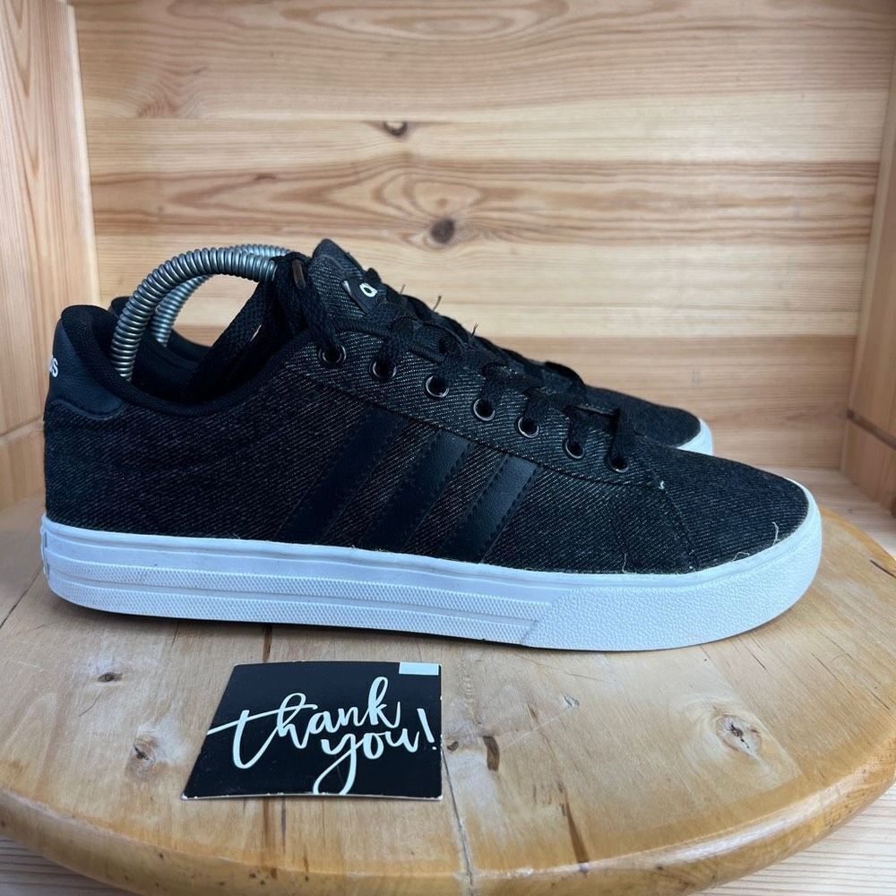 Adidas Classic 3 Stripe Casual Sneaker Shoes Mens Size 8